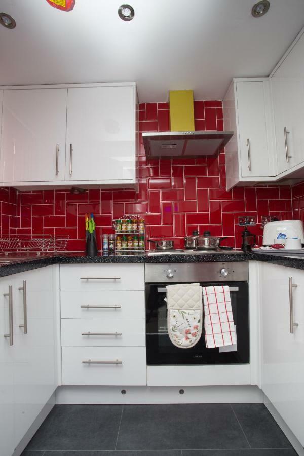Clifton Bespoke Serviced Apartments Leeds  Exterior photo