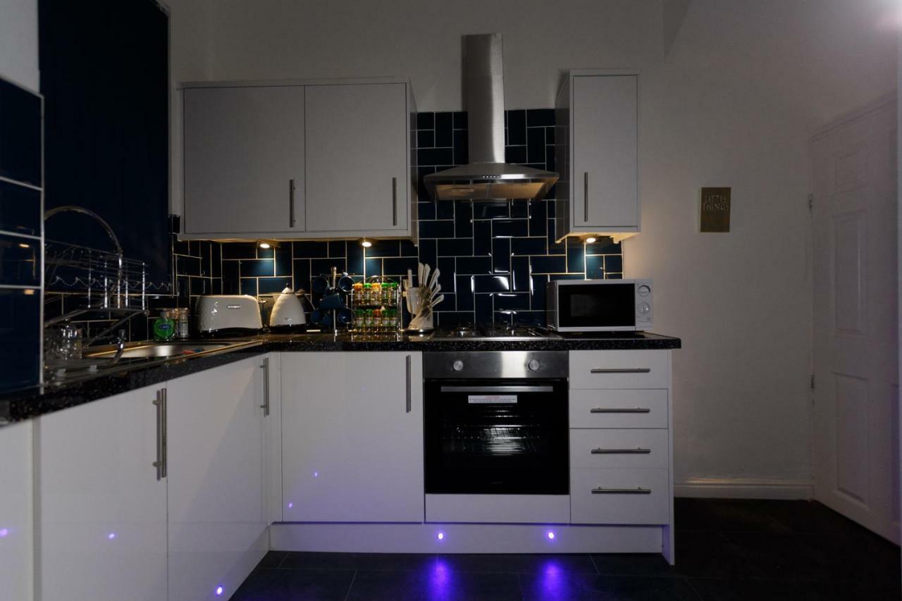 Clifton Bespoke Serviced Apartments Leeds  Exterior photo